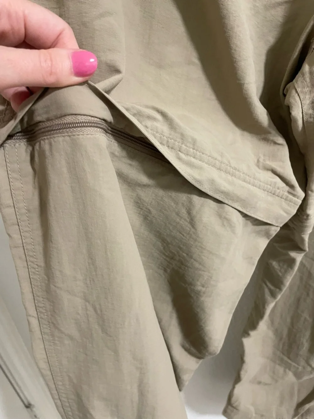 The North Face Men's Cargo Hiking Pants in Khaki